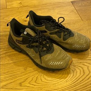 Freedom Industries xp1-rt men’s shoe 12.5- sand